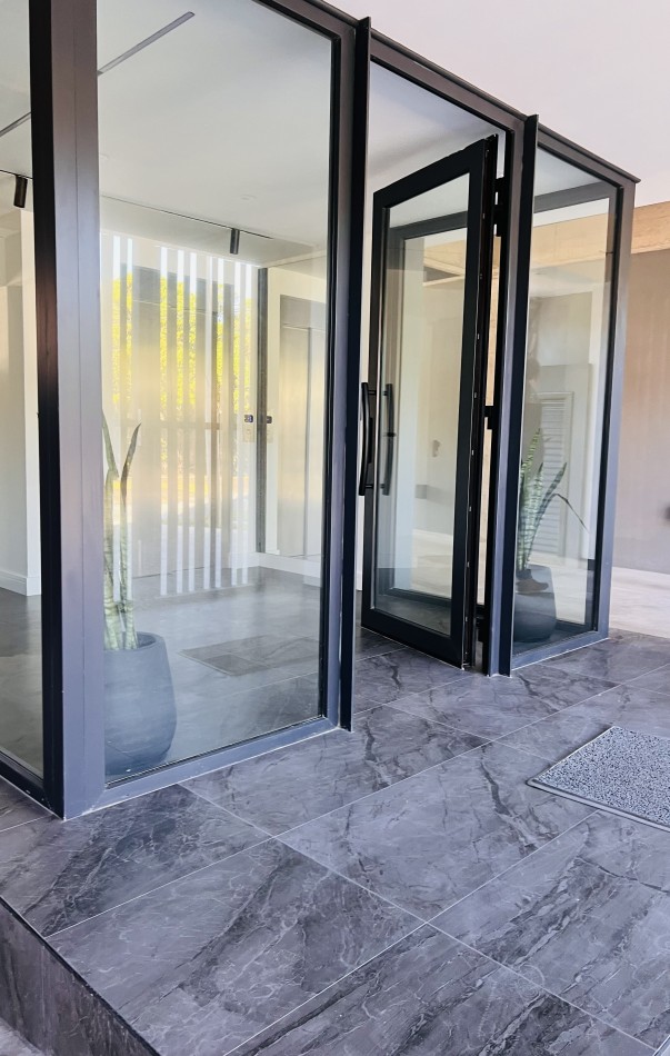 ALQUILER PERMANENTE SEMIPISO 3 AMB-  A ESTRENAR - CATALUÑA Y LA COSTA