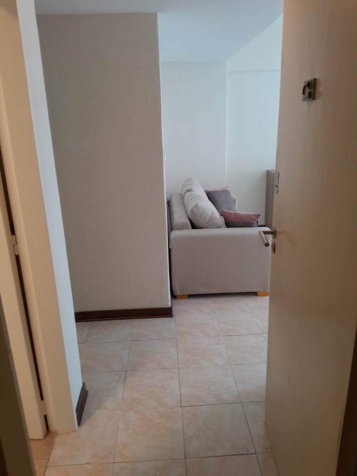 VENTA DEPARTAMENTO 2 AMB - BOLIVAR 2500