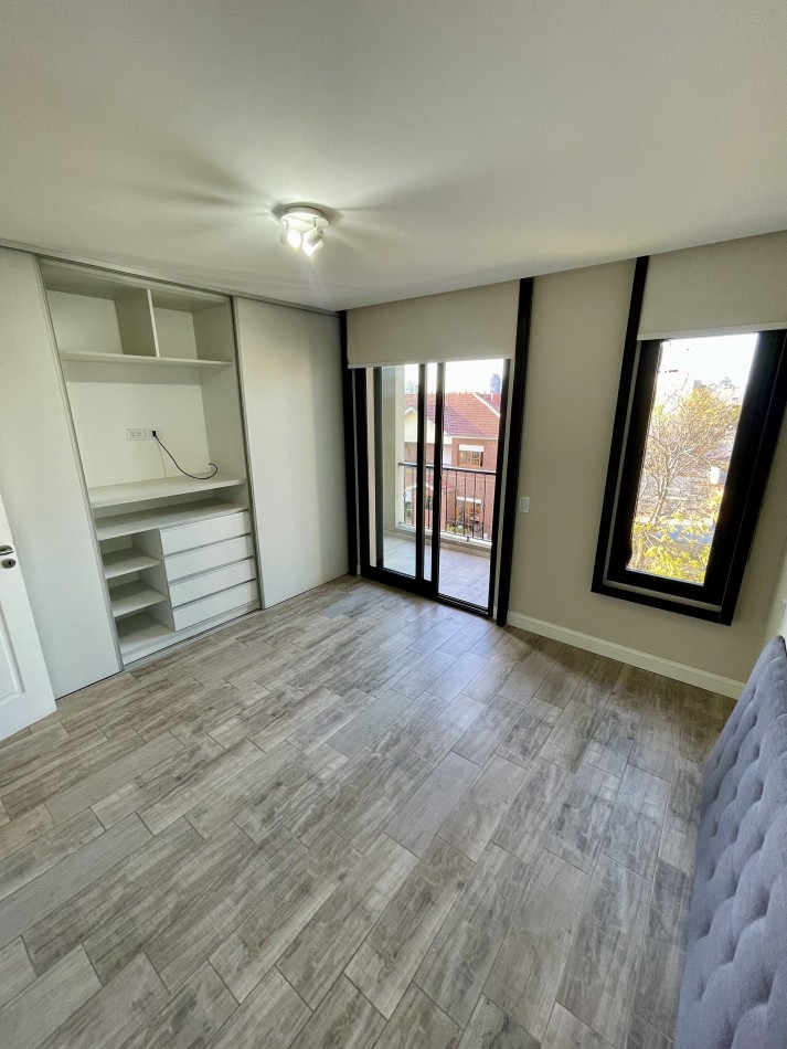 VENTA DEPARTAMENTO 3 AMB CON COCHERA - AVELLANEDA 2600