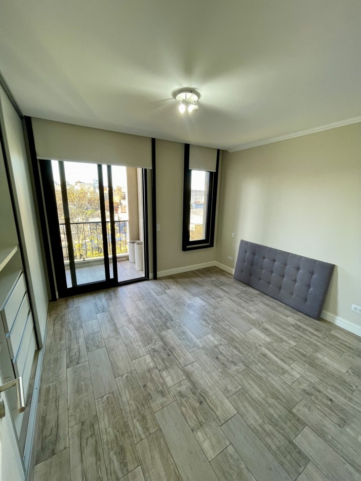 VENTA DEPARTAMENTO 3 AMB CON COCHERA - AVELLANEDA 2600