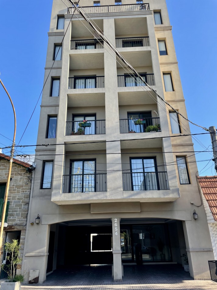 VENTA DEPARTAMENTO 3 AMB CON COCHERA - AVELLANEDA 2600