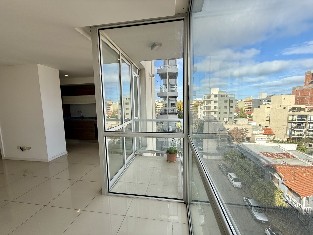 VENTA DEPARTAMENTO 3 AMB - RAWSON 2400
