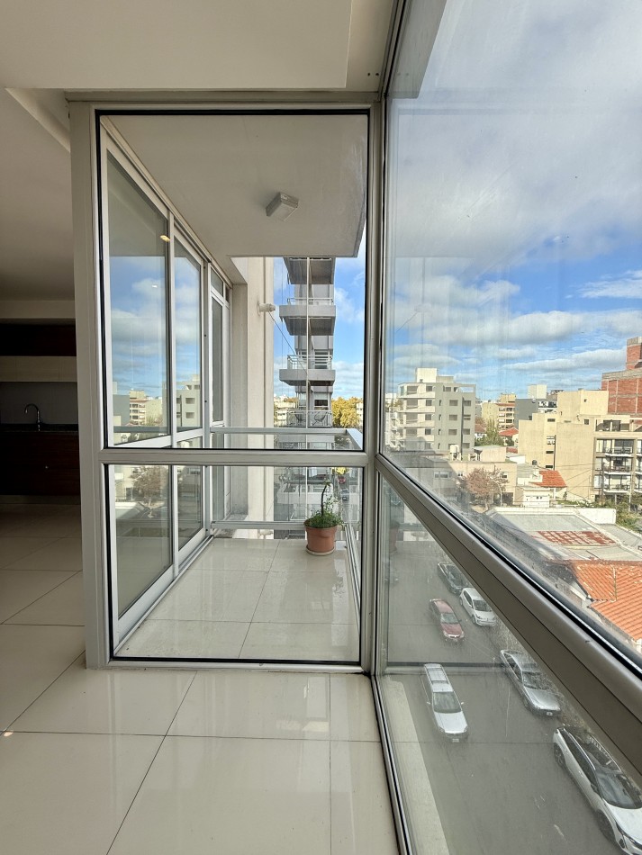 VENTA DEPARTAMENTO 3 AMB - RAWSON 2400