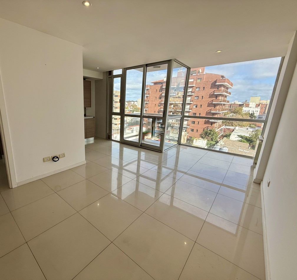 VENTA DEPARTAMENTO 3 AMB - RAWSON 2400