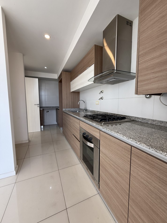 VENTA DEPARTAMENTO 3 AMB - RAWSON 2400