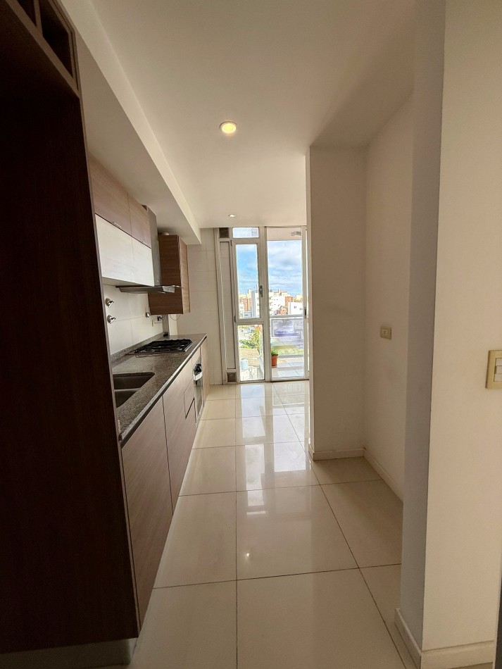 VENTA DEPARTAMENTO 3 AMB - RAWSON 2400