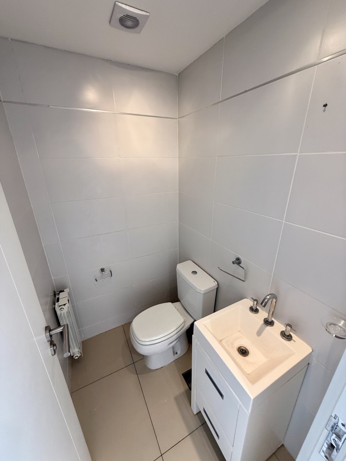 VENTA DEPARTAMENTO 3 AMB - RAWSON 2400