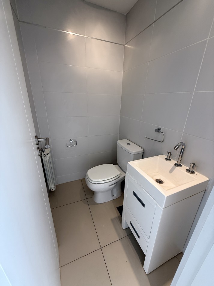 VENTA DEPARTAMENTO 3 AMB - RAWSON 2400