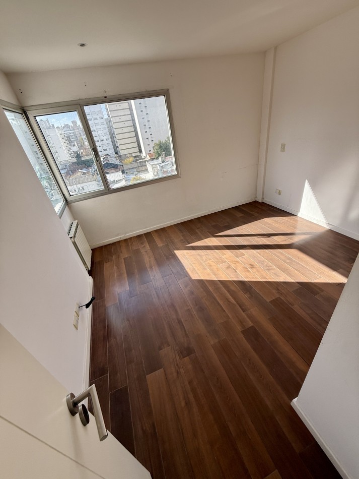 VENTA DEPARTAMENTO 3 AMB - RAWSON 2400