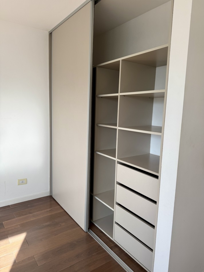 VENTA DEPARTAMENTO 3 AMB - RAWSON 2400