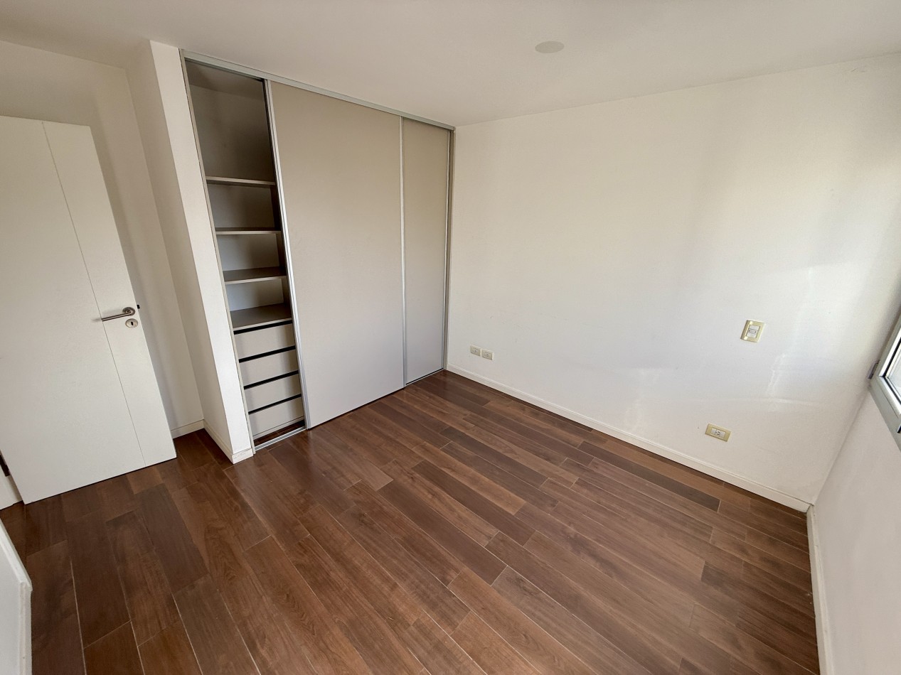 VENTA DEPARTAMENTO 3 AMB - RAWSON 2400