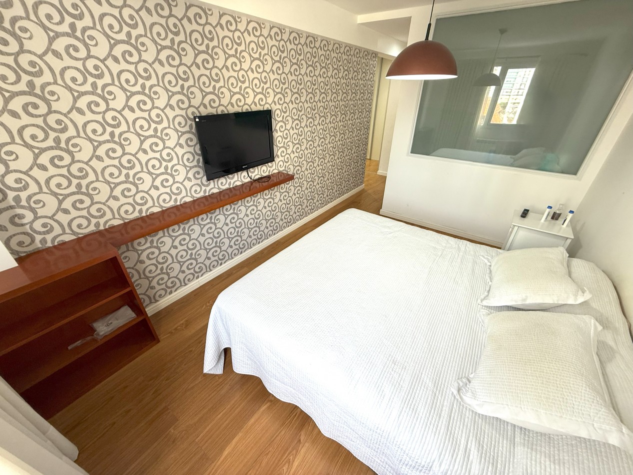 VENTA SEMIPISO 3 AMBIENTES - GASCON 60
