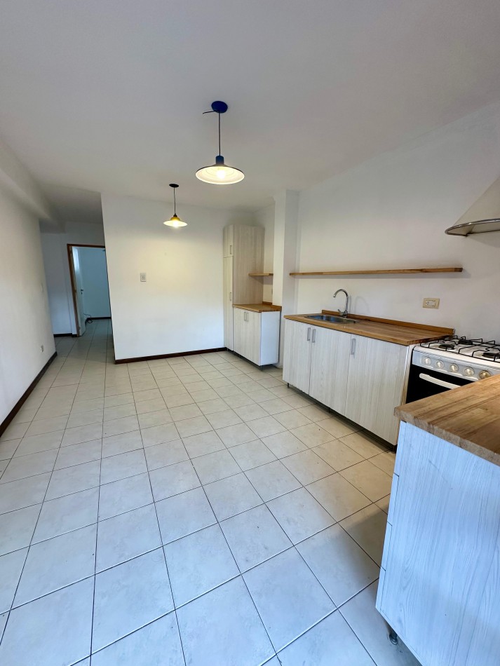 ALQUILER DEPARTAMENTO 3 AMBIENTES - MORENO 3800