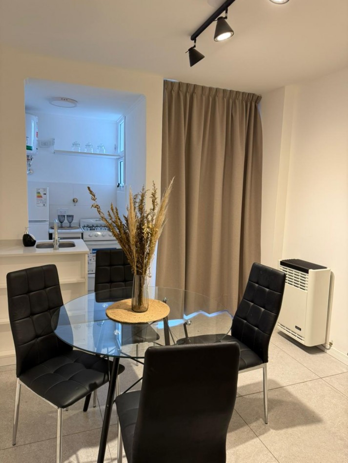 VENTA MONOAMBIENTE - COLON 2600