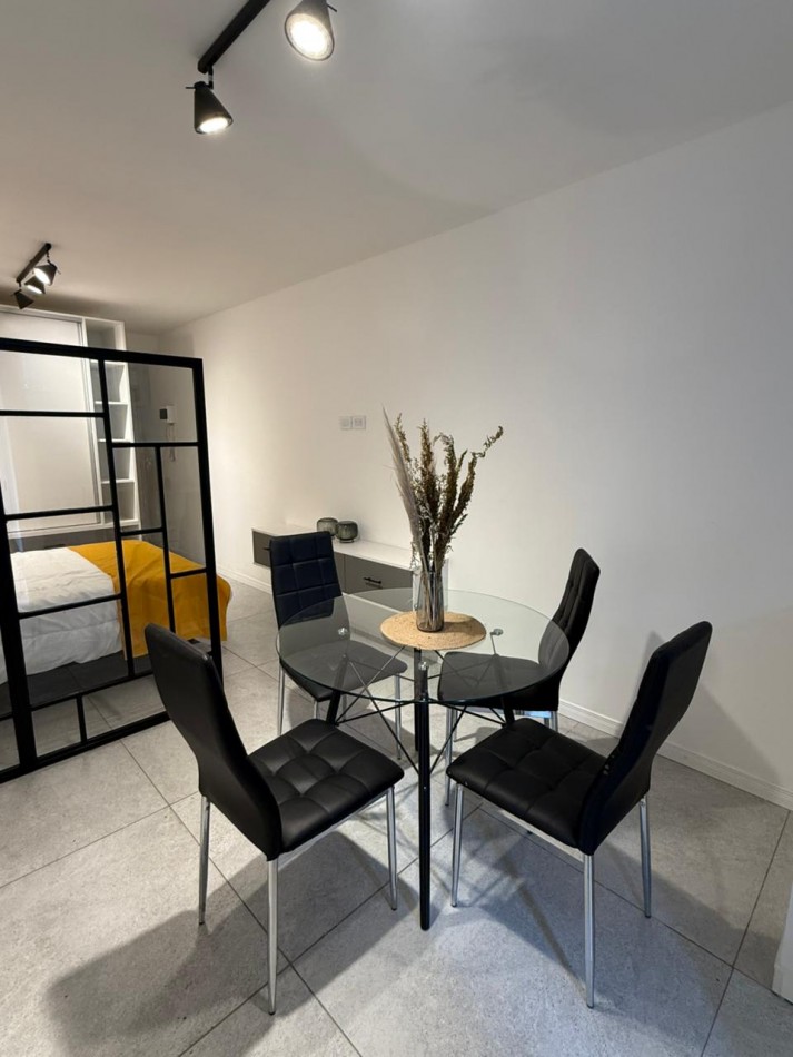 VENTA MONOAMBIENTE - COLON 2600
