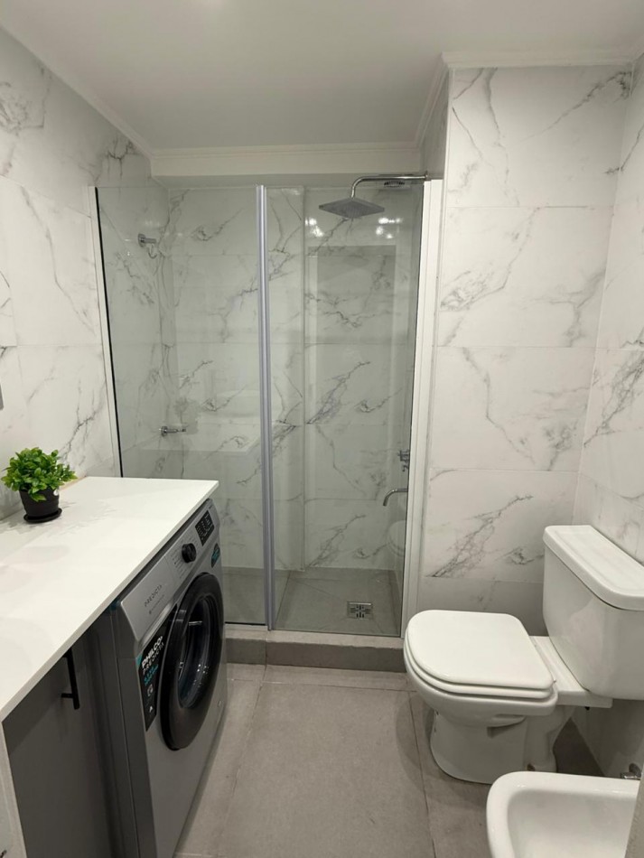 VENTA MONOAMBIENTE - COLON 2600