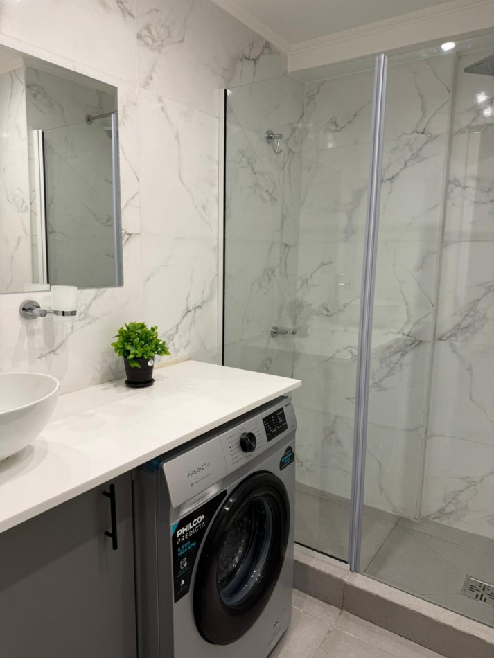 VENTA MONOAMBIENTE - COLON 2600