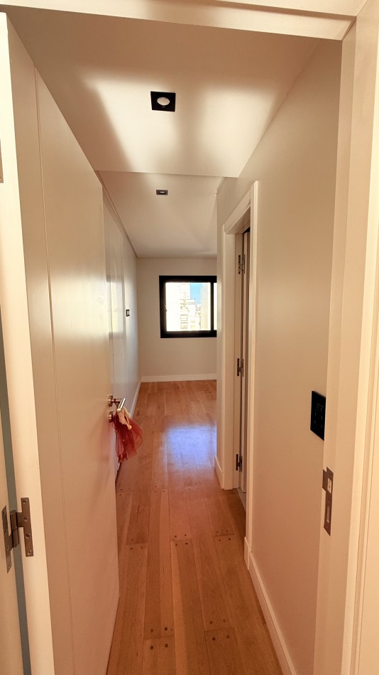 VENTA DEPARTAMENTO 2 AMB CON COCHERA- HIPOLITO YRIGOYEN 1600 