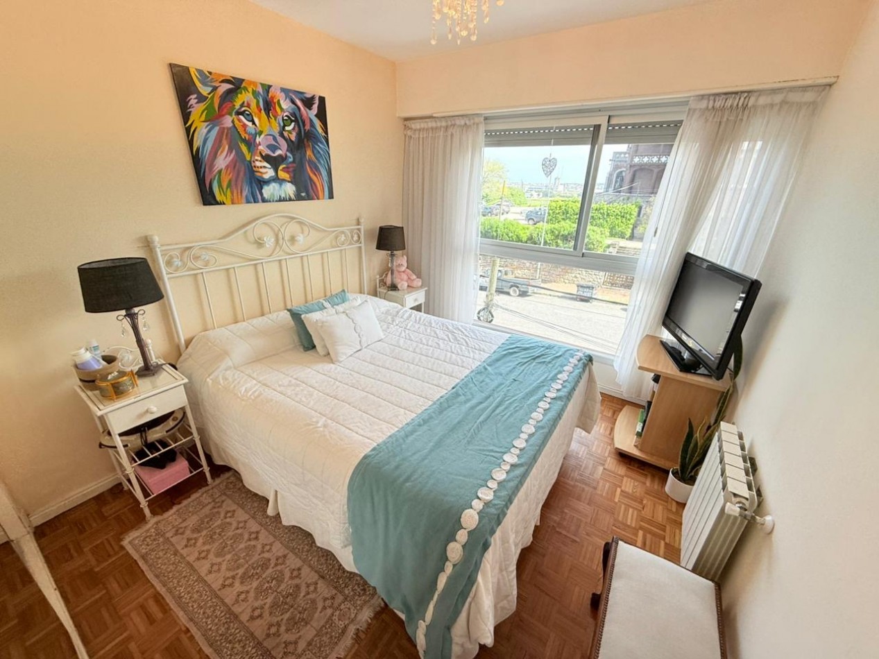 FORMOSA 53. 3 AMBIENTES PLAYA GRANDE- 4 PERSONAS