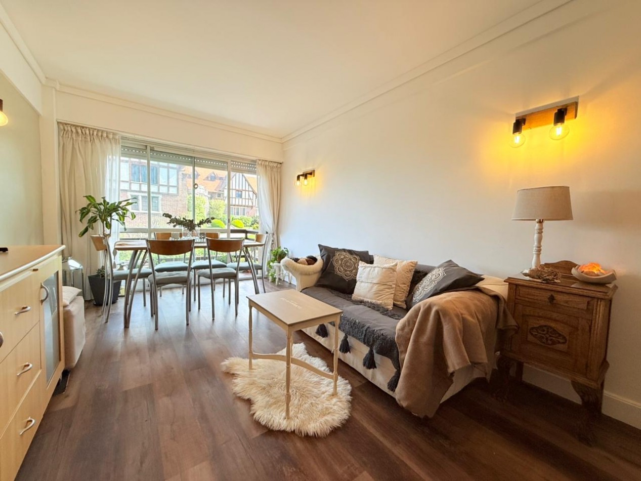 FORMOSA 53. 3 AMBIENTES PLAYA GRANDE- 4 PERSONAS