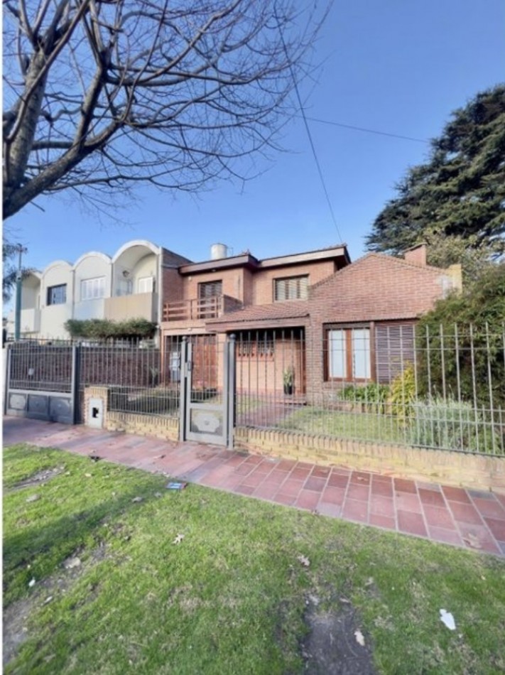 Excelente chalet en venta en Los Pinares