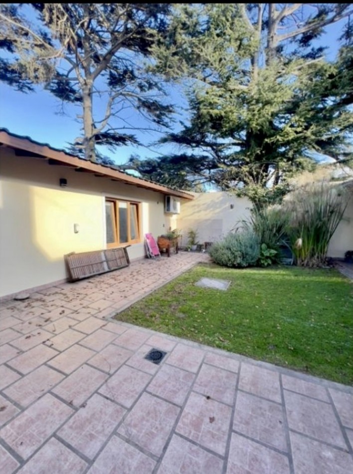 Excelente chalet en venta en Los Pinares