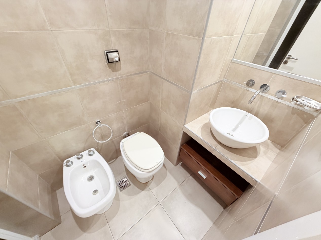 VENTA SEMIPISO 3 AMBIENTES - CATAMARCA 2300 