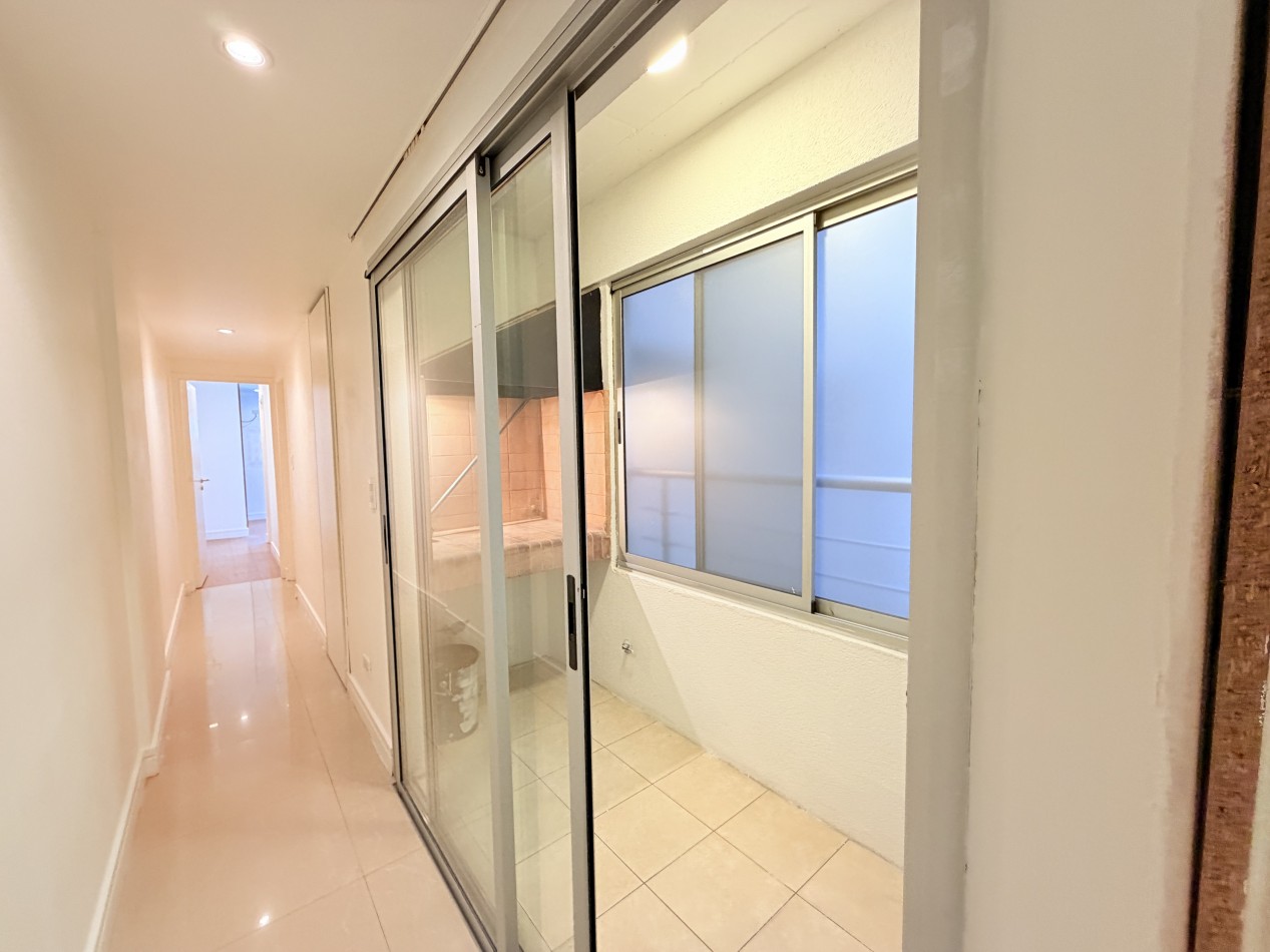 VENTA SEMIPISO 3 AMBIENTES - CATAMARCA 2300 