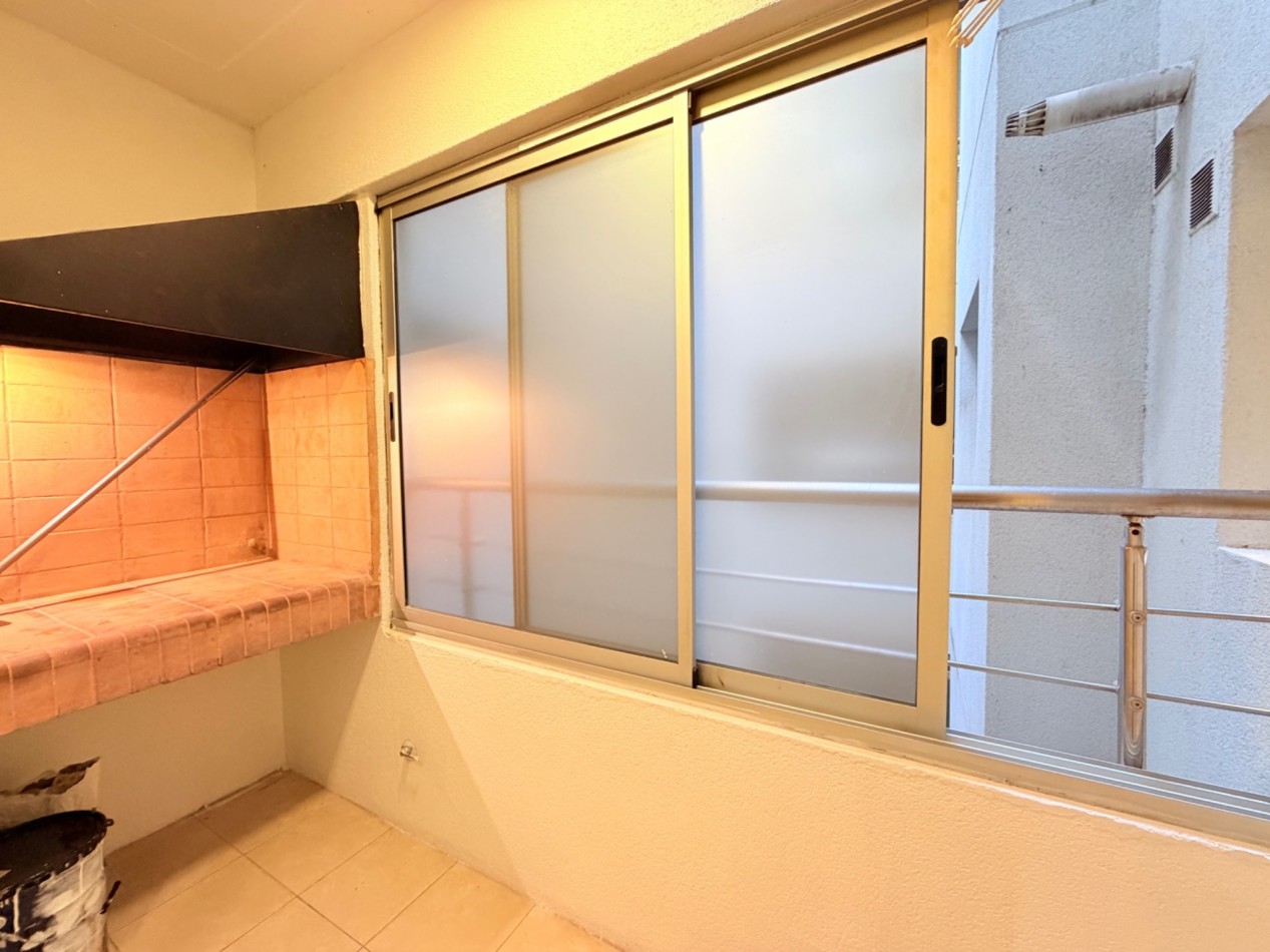 VENTA SEMIPISO 3 AMBIENTES - CATAMARCA 2300 