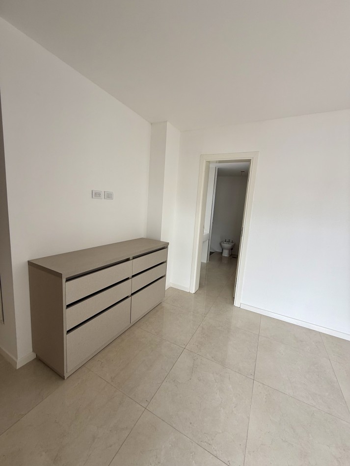 A ESTRENAR! ALQUILER PERMANENTE 4 AMBIENTES CON COCHERA. MAR DEL PLATA