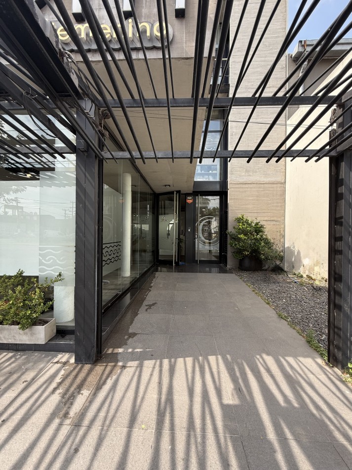 CONSTITUCION. OFICINAS EN ALQUILER.