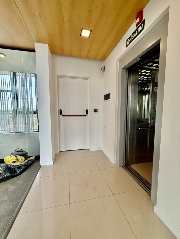 CONSTITUCION. OFICINAS EN ALQUILER.