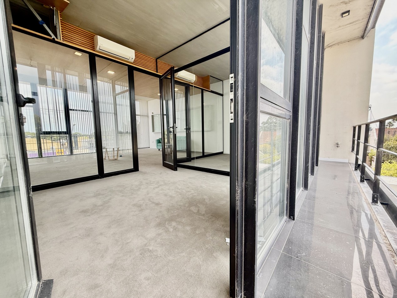 CONSTITUCION. OFICINAS EN ALQUILER.