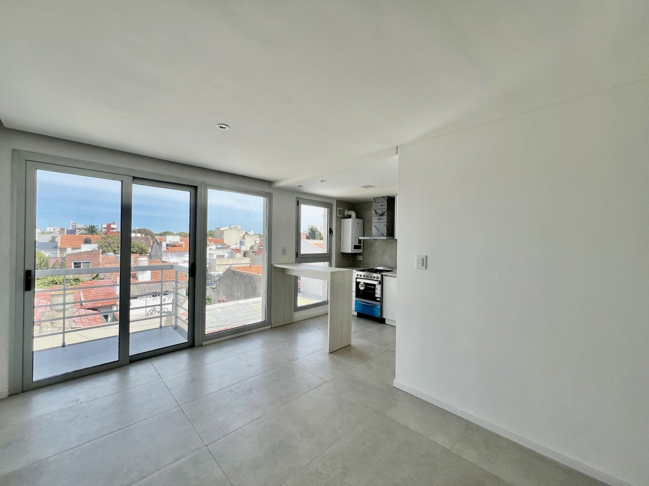 Semipiso moderno de 3 ambientes a metros del mar - Zona Norte | 106 m²