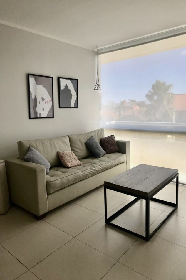 Playa Grande - 2 ambientes con cochera y equipado- Impecable