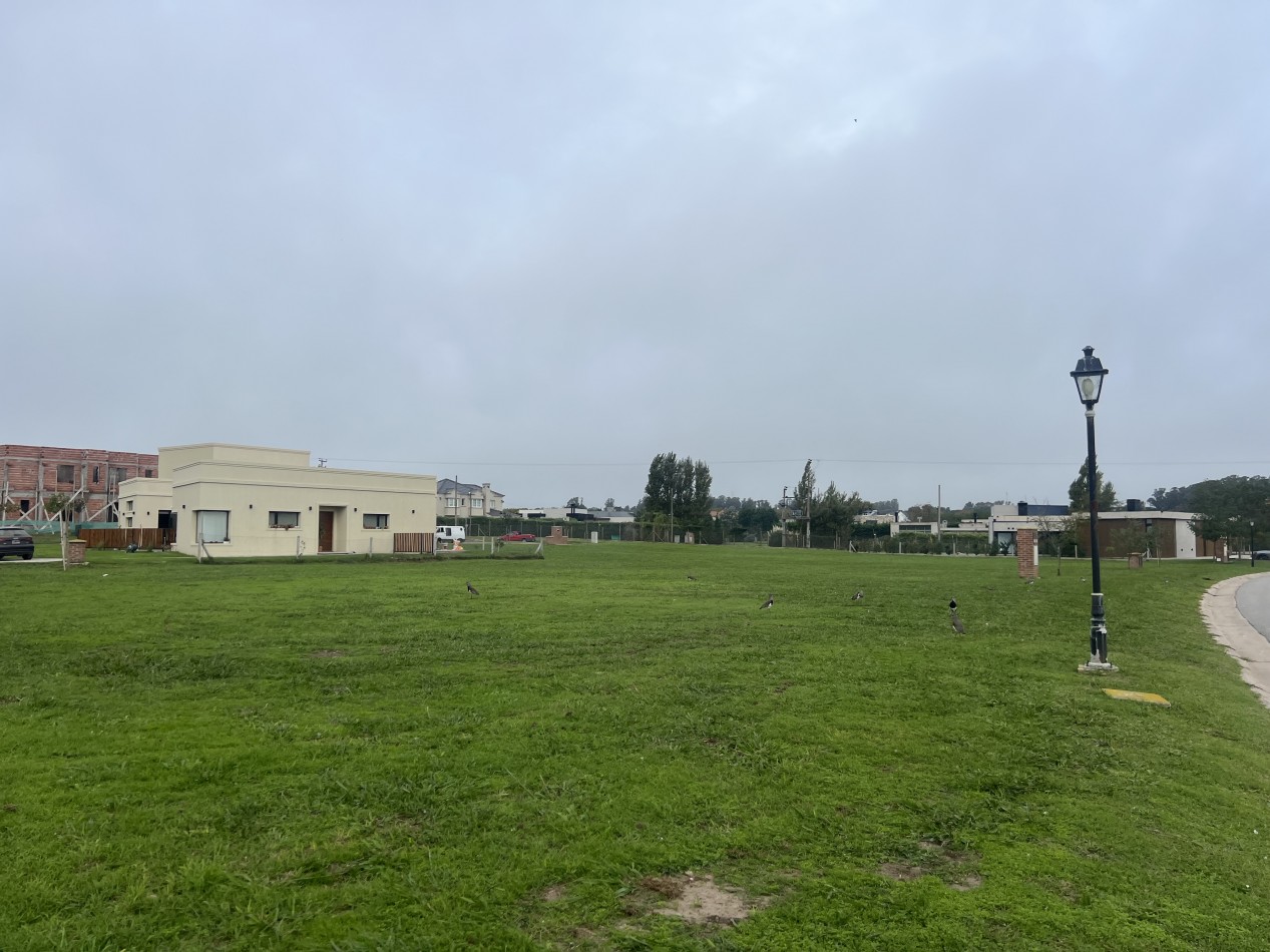 VENTA LOTE BARRIO PRIVADO ARENAS CHICO 