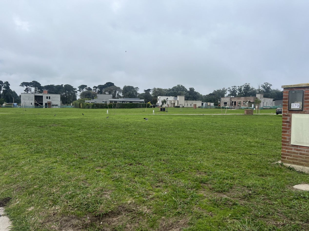 VENTA LOTE BARRIO PRIVADO ARENAS CHICO 