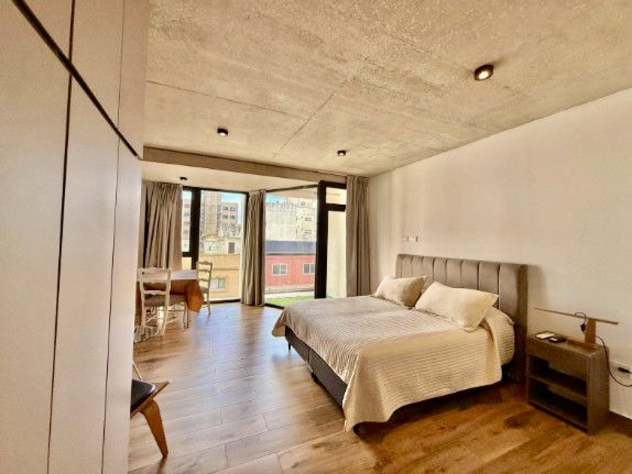 Monoambiente a estrenar. Zona Aldrey. Cochera opcional