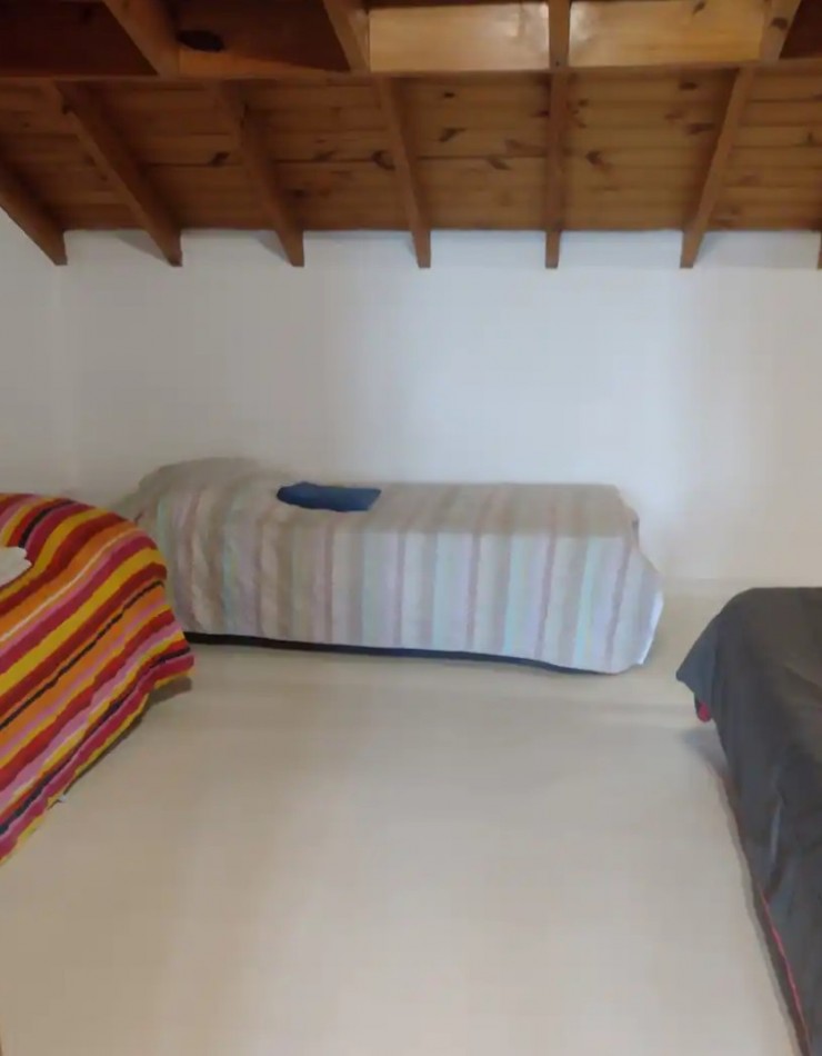 Casa en alquiler en Los Troncos - Roca al 800