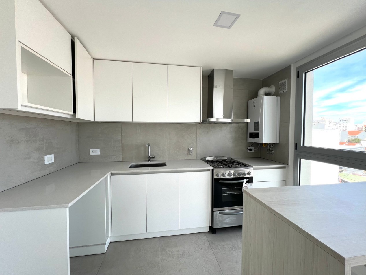 Posibilidad de financiacion. Departamento 2 ambientes a metros del mar - Zona Norte 