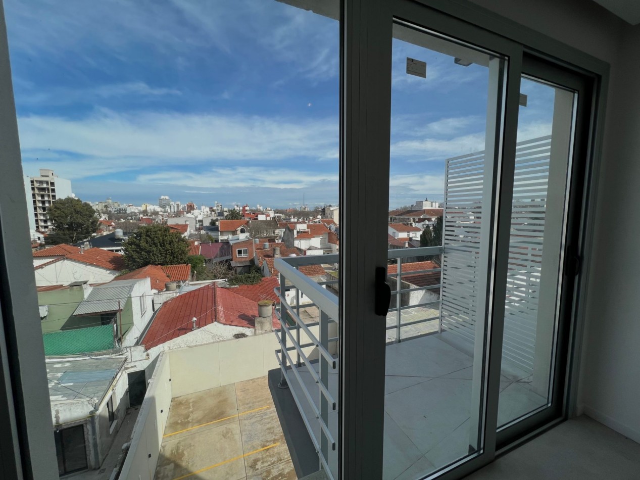 Posibilidad de financiacion. Departamento 2 ambientes a metros del mar - Zona Norte 