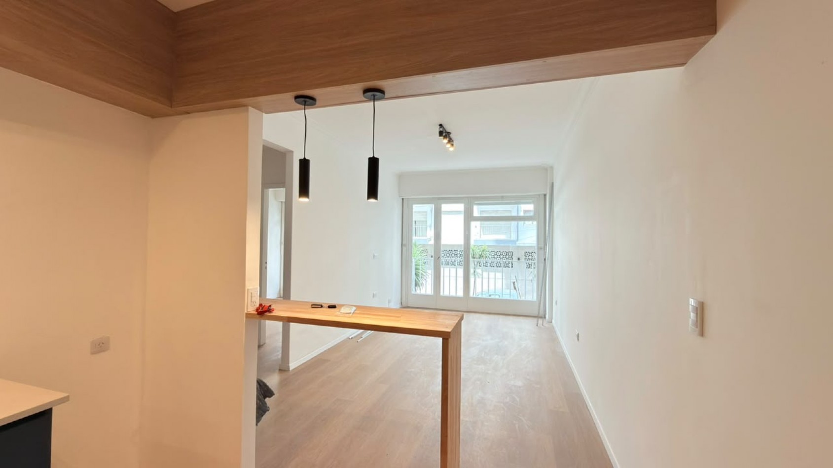 VENTA | DEPARTAMENTO DE 2 AMBIENTES CON BALCON A LA CALLE