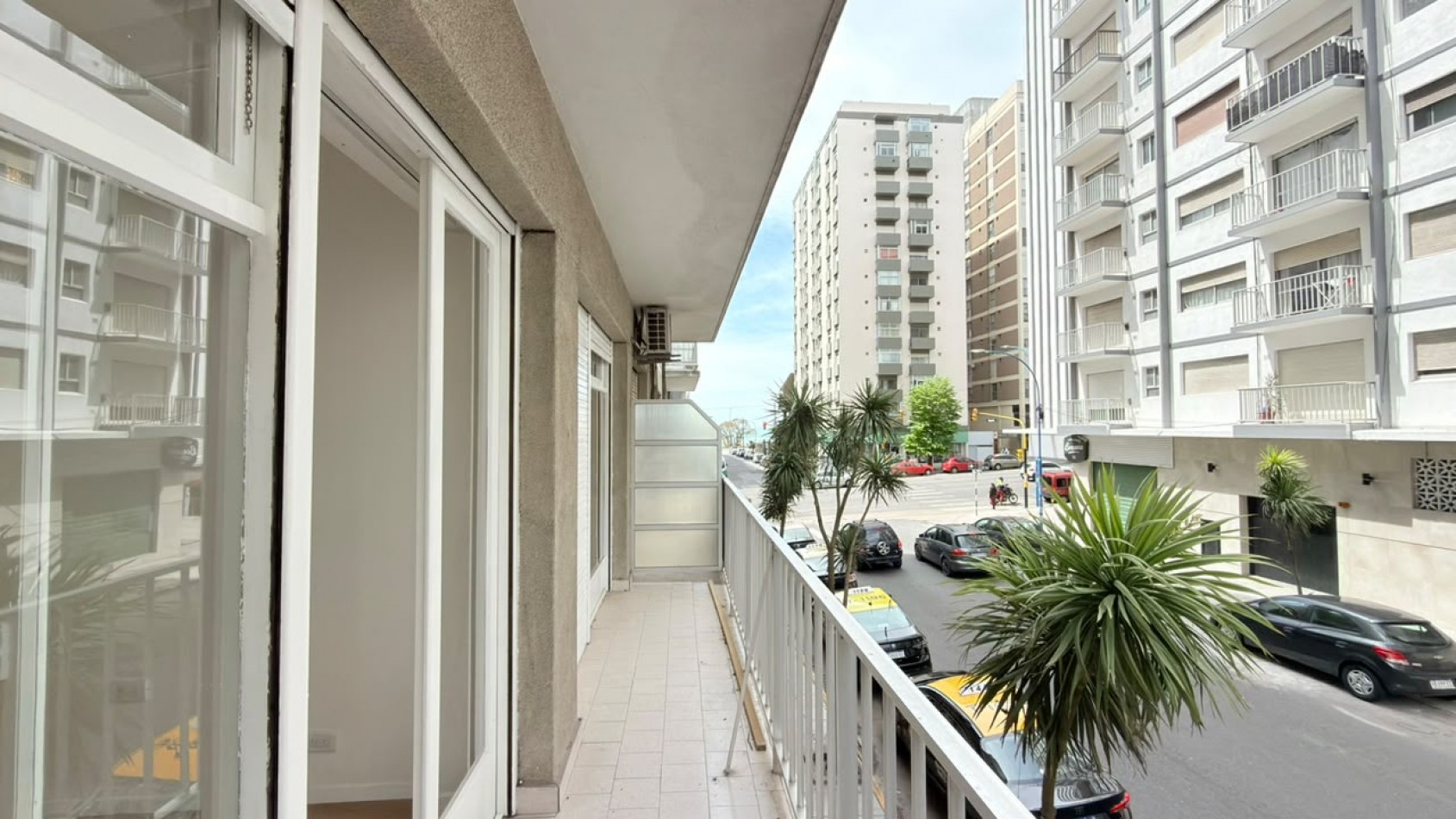 VENTA | DEPARTAMENTO DE 2 AMBIENTES CON BALCON A LA CALLE