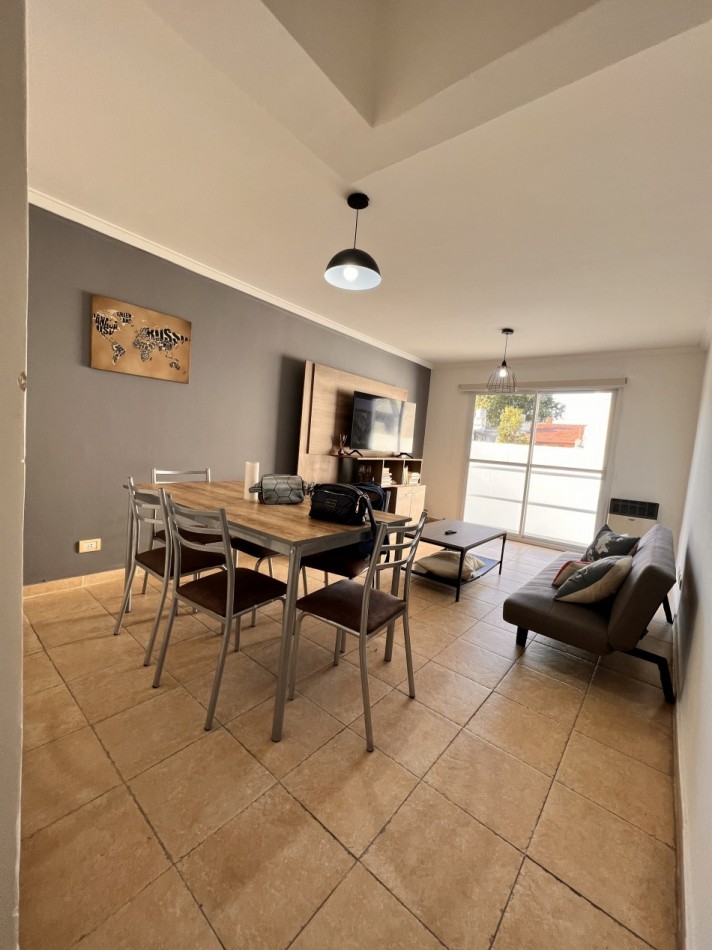 APTO CREDITO. IMPECABLE UNIDAD A METROS DEL MAR. LIBERTAD AL 3400