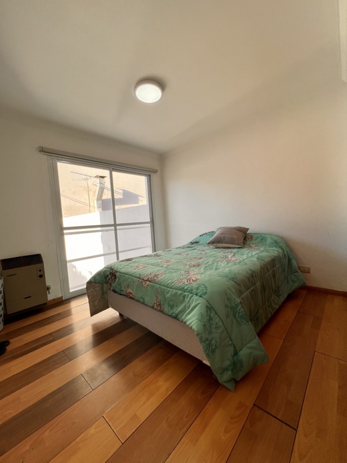 APTO CREDITO. IMPECABLE UNIDAD A METROS DEL MAR. LIBERTAD AL 3400