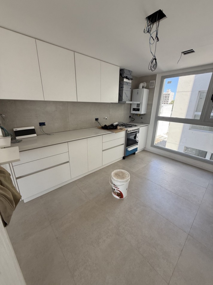 Semipiso moderno de 3 ambientes a metros del mar - Zona Norte | 106 m²