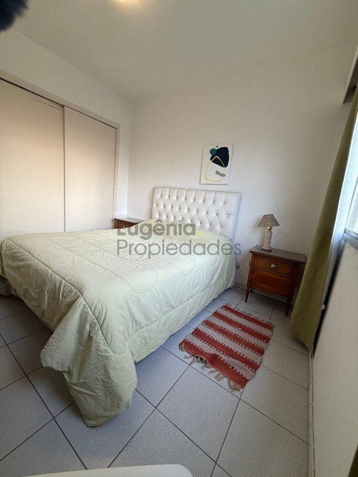 Departamento 2 ambientes al frente con vista panoramica | Arenales 2300 | Plaza Colon