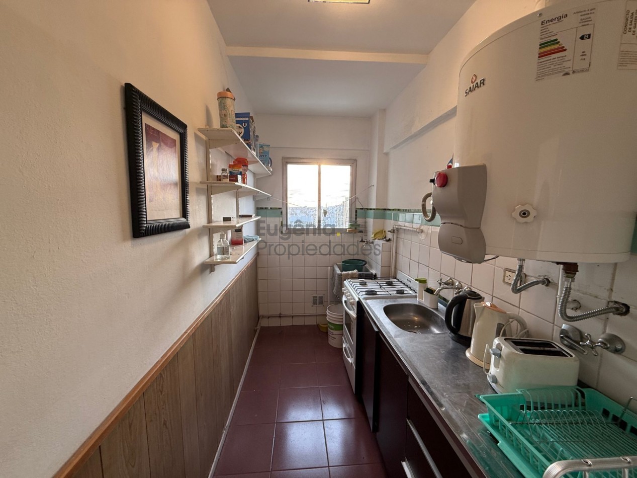 Reciclado| Departamento 2 ambientes al frente con vista panoramica | Arenales 2300 | Plaza Colon
