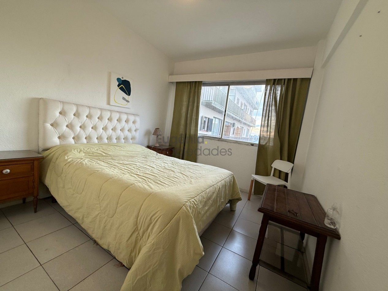 Departamento 2 ambientes al frente con vista panoramica | Arenales 2300 | Plaza Colon
