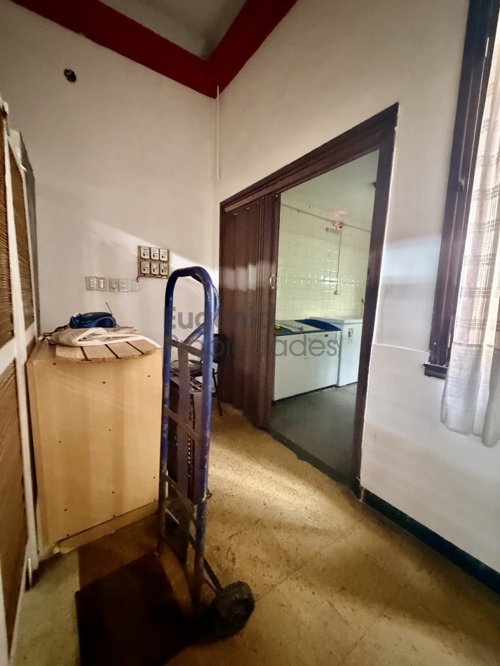 Hotel en Zona Aldrey 56 habitaciones